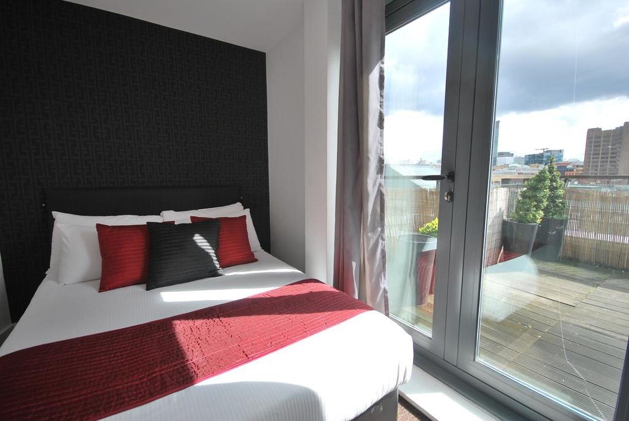 Atana Apartments Manchester Exterior foto