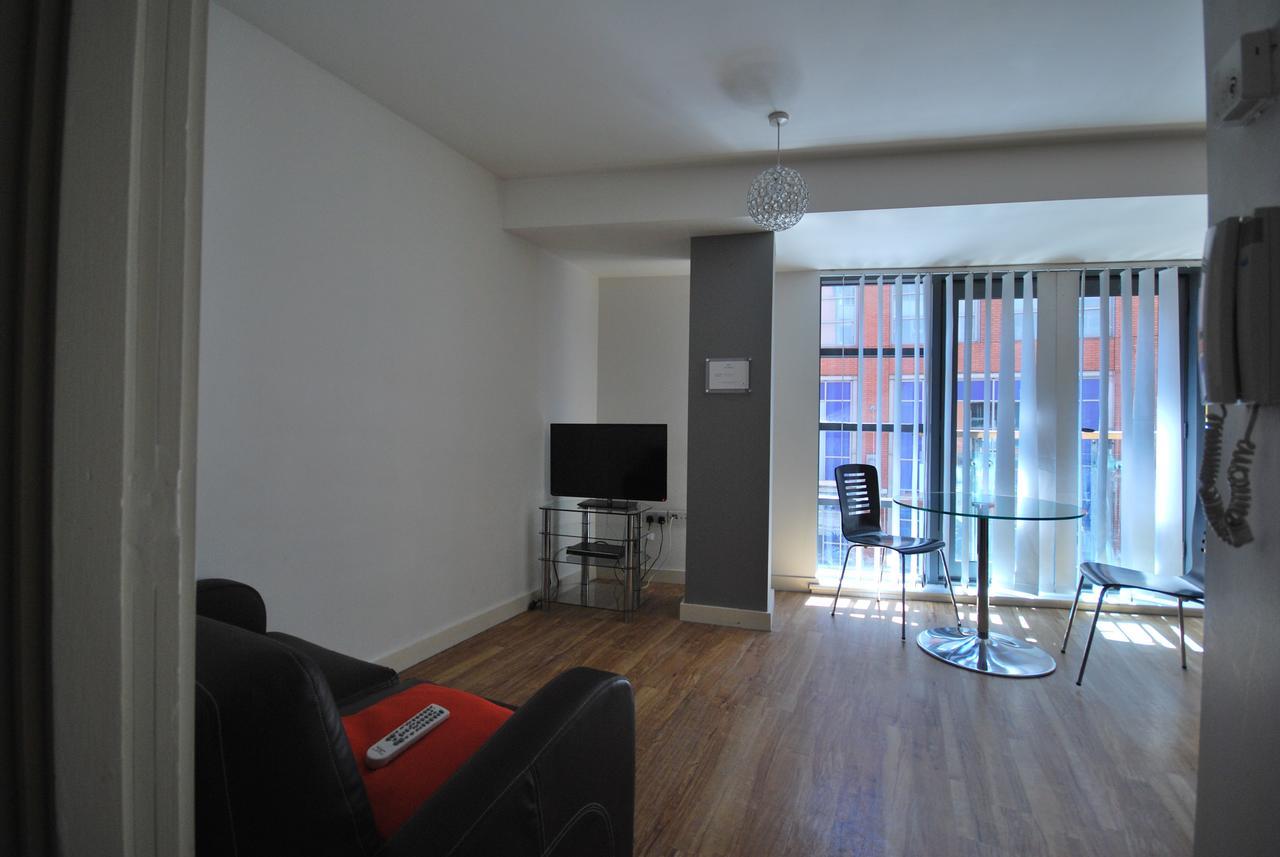 Atana Apartments Manchester Exterior foto
